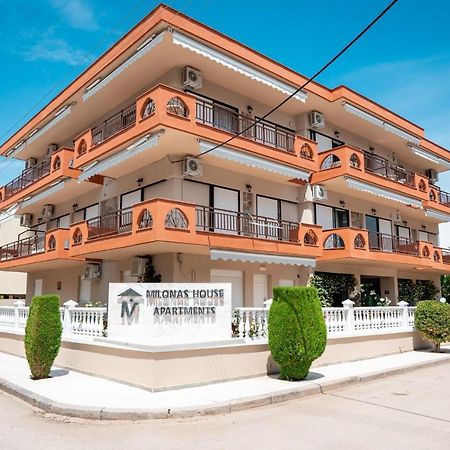 Milonas House Apartments 帕拉利亚狄奥尼索 外观 照片