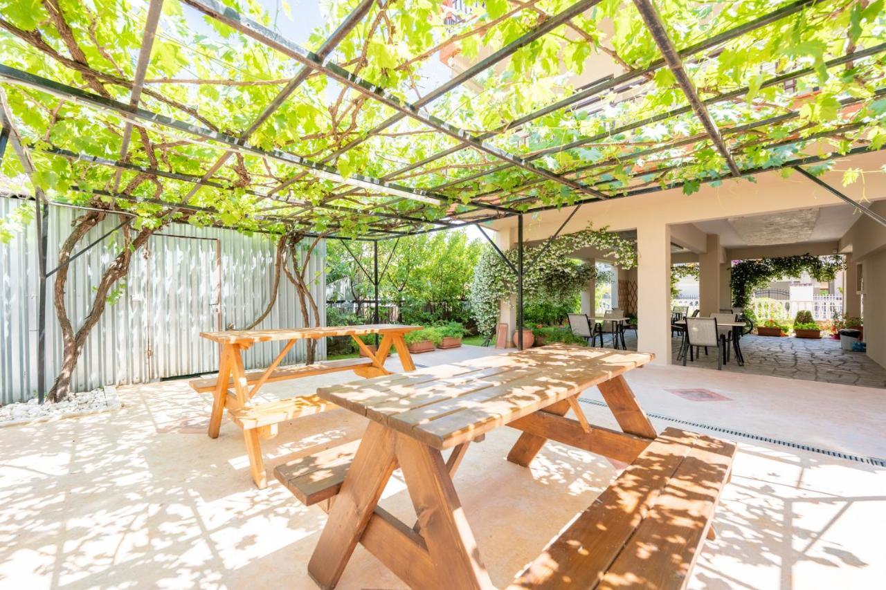 Milonas House Apartments 帕拉利亚狄奥尼索 外观 照片