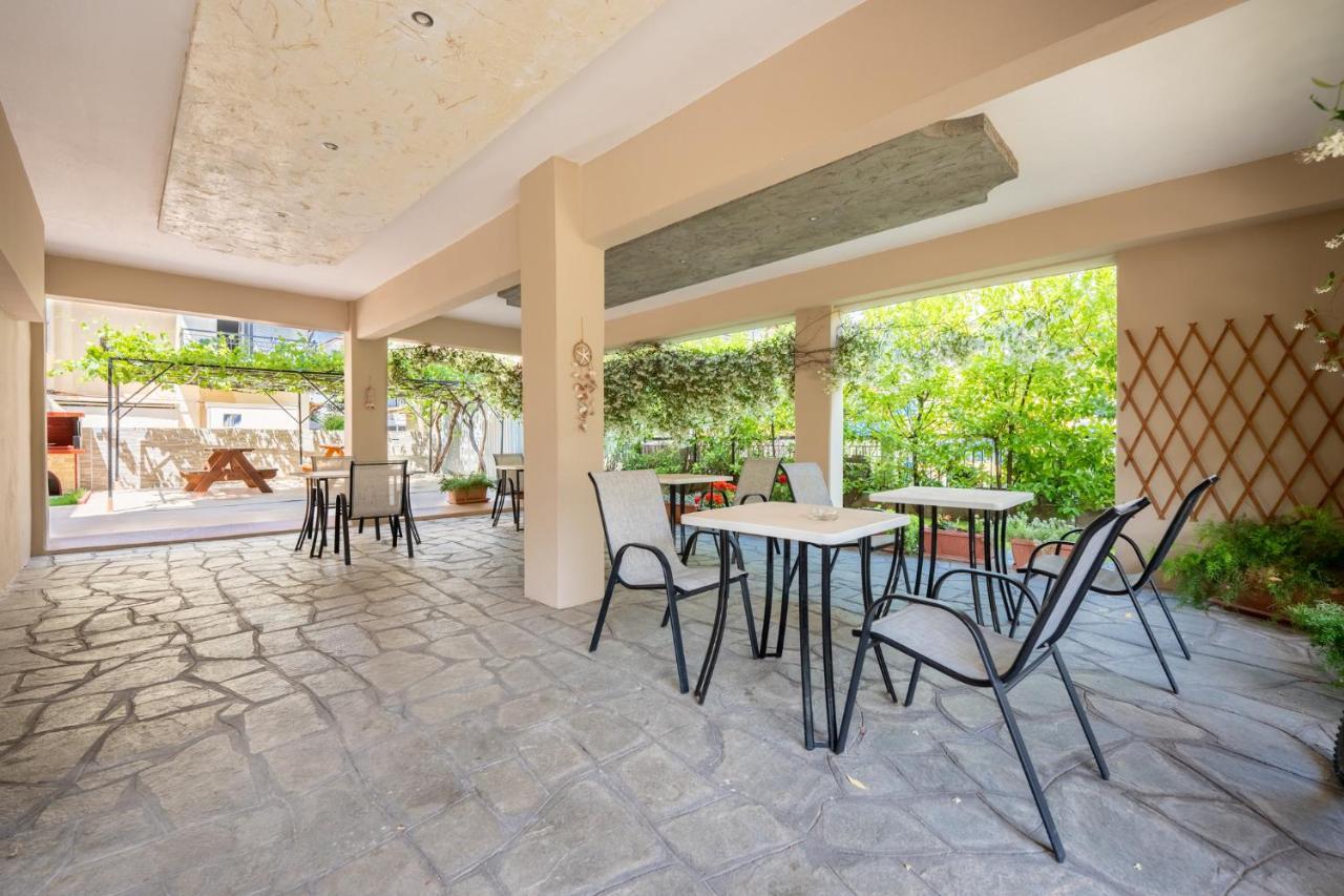 Milonas House Apartments 帕拉利亚狄奥尼索 外观 照片